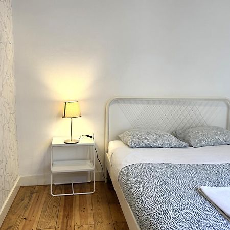 Appartamento Casa De Baixo Lisbona Esterno foto